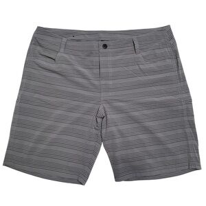 Kühl Men’s Waist 40 Gray Stripe Grizzly Upriser Short